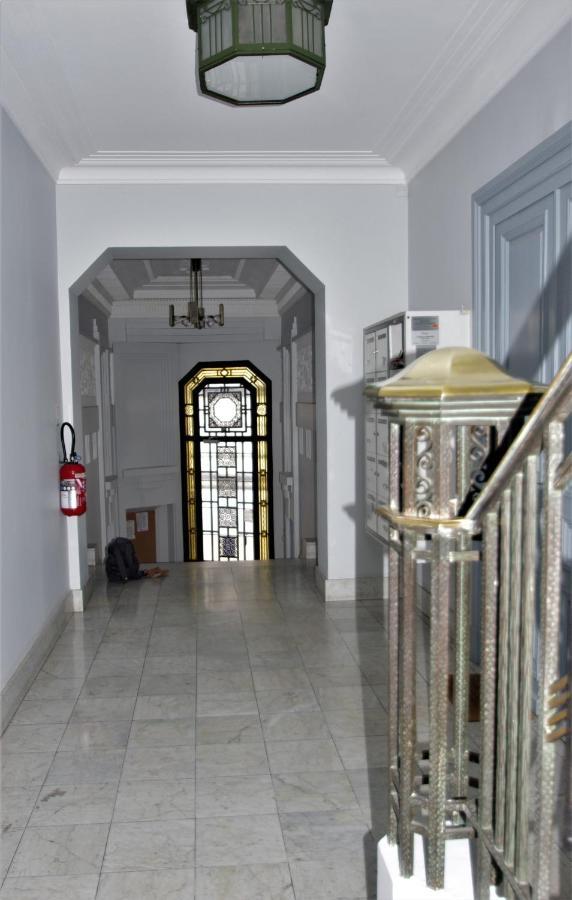 Le Charmant Tours Bagian luar foto