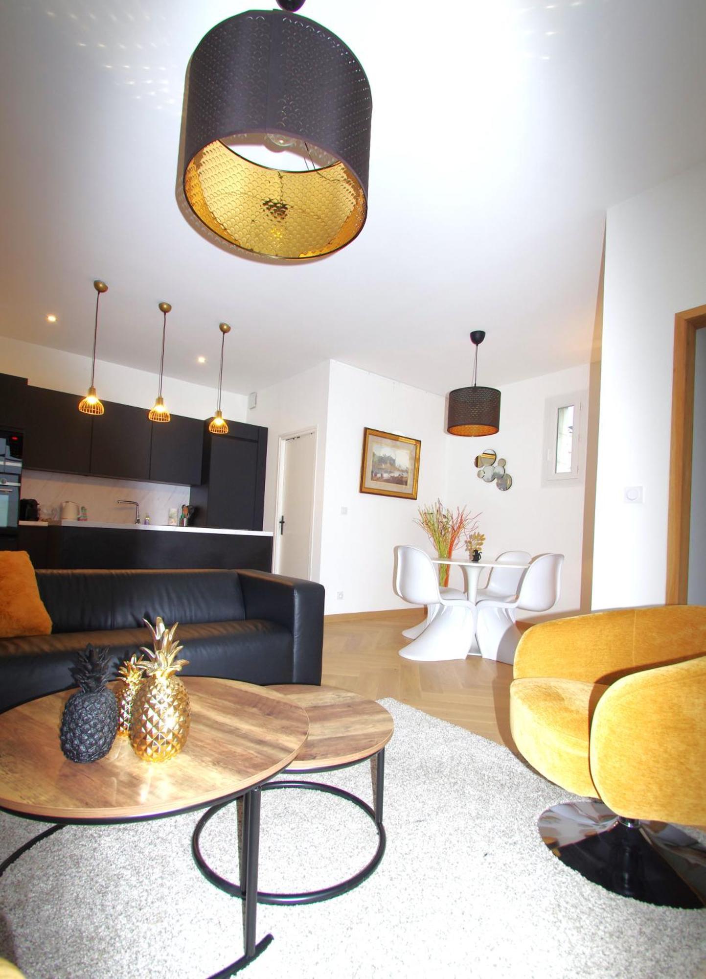 Le Charmant Tours Bagian luar foto